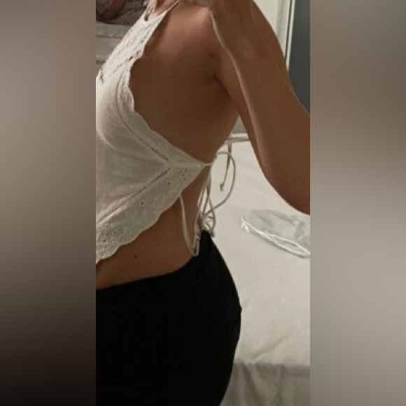 NWT Zara Backless Halter Top - Picture 2 of 4